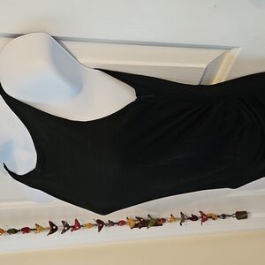 SEXY SLINKY Little Black Dress